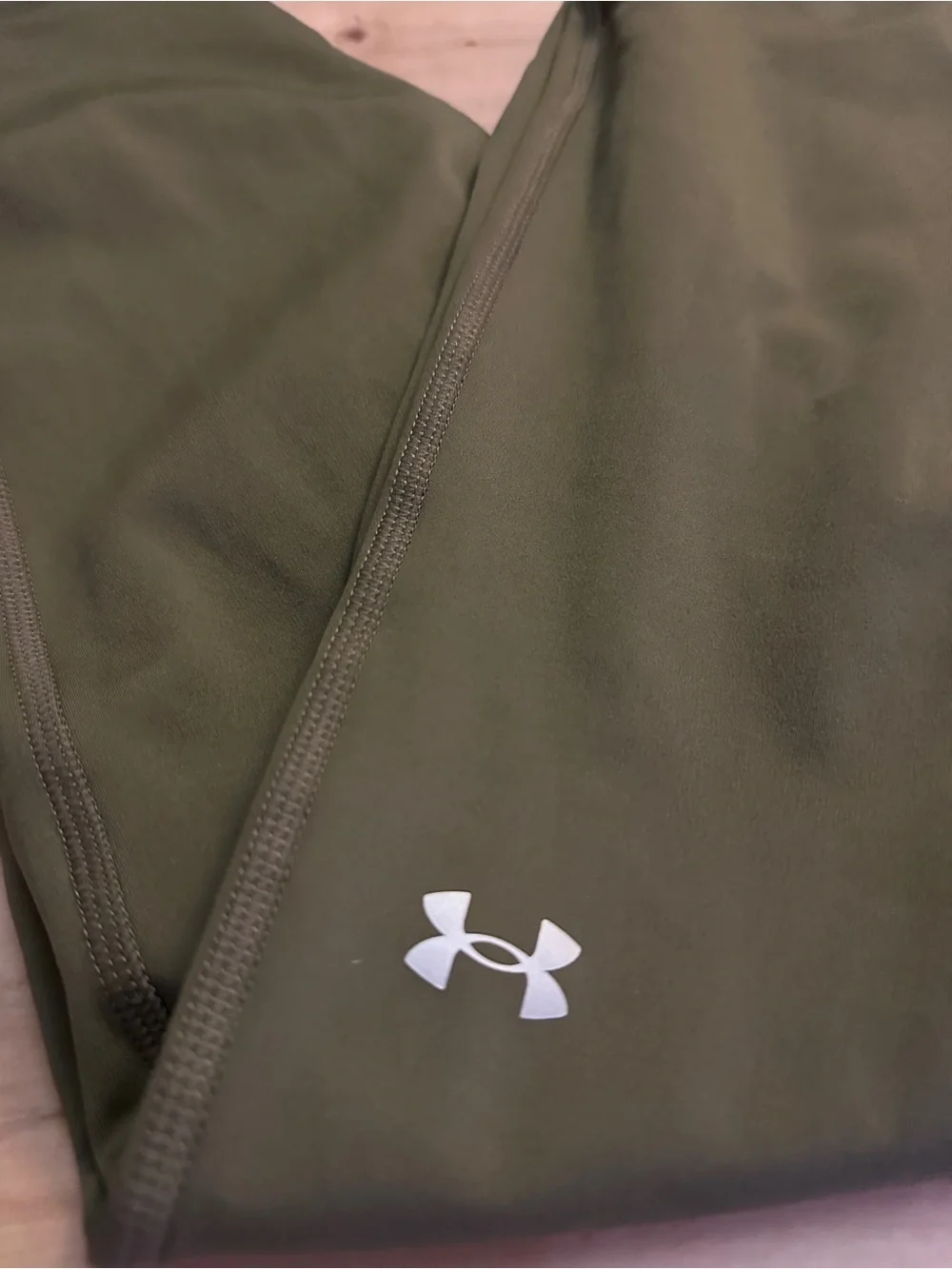 Under Armour Women’s Olive Green Performance Leggings